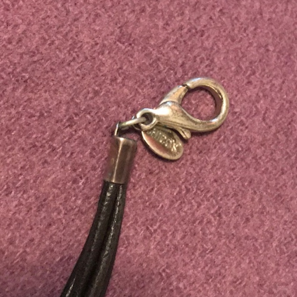 Necklace - Picture 3 of 4